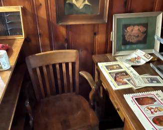 desk chair, wall decor