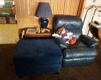 recliner, ottoman