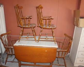 Heywood Wakefield table and chairs