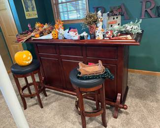 bar with foot rail bar stools