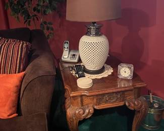 . . . and matching end table