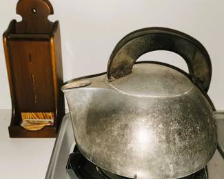 Wagner Ware kettle
