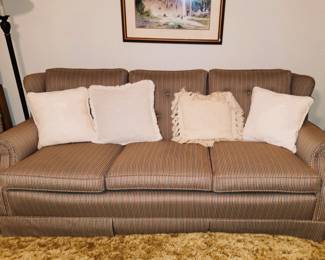 Retro plaid sofa - excellent condition!