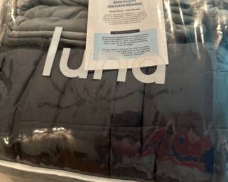 Lunt weighted blanket