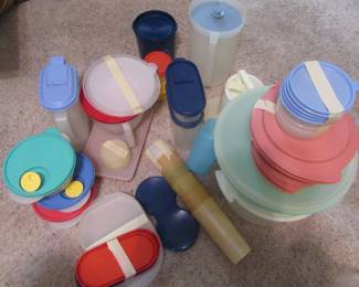 Assortment of vintage Tupperware