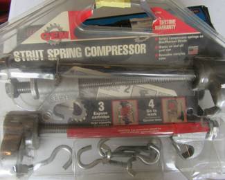 Strut spring compressor