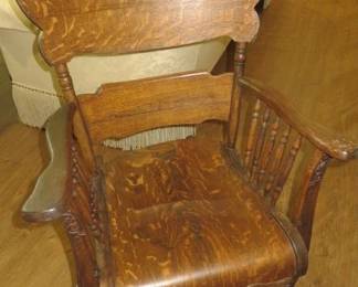 Antique Quartersawn Oak Platform Rocking Chair