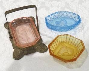 Antique Intaglio Salt Dip Cellars
