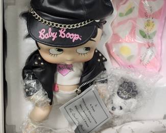 Betty Boop Danbury Mint Porcelain doll