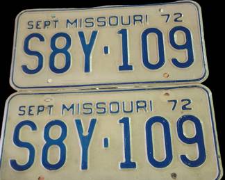 Set Missouri 72 License plates