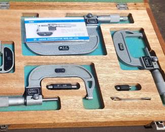 Digital Micrometer set