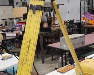 CST/Berger Instruments Surveyor’s Rotary Laser Model LTU2 with Pacific Survey Tripod