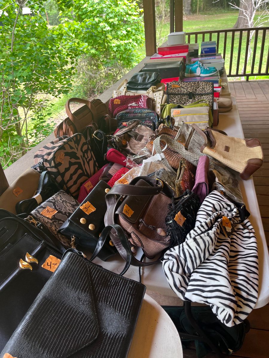 K&W Estate Sales in Deridder, LA starts on 5/9/2024