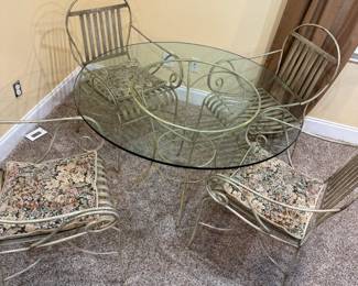 Vintage Wrought Iron Patio /Dining Set