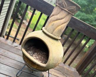 Chiminea 2 Piece W/Stand 