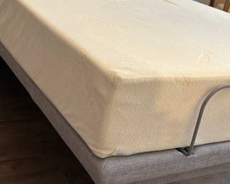 Twin Tempur mattress and base - bid 
