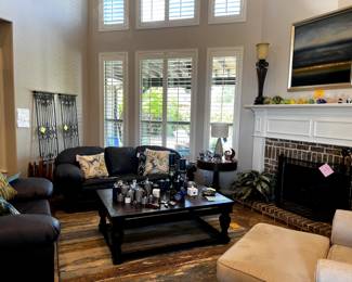 Living Room furnishings and decor