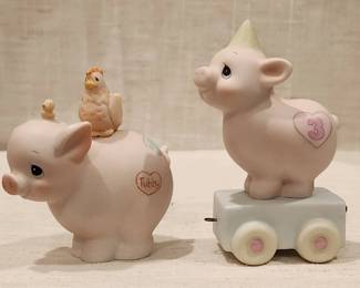 Precious Moments 1985 Enesco Little Pig Figurines