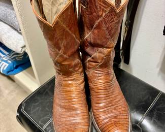 Men's size 12 boots and shoes