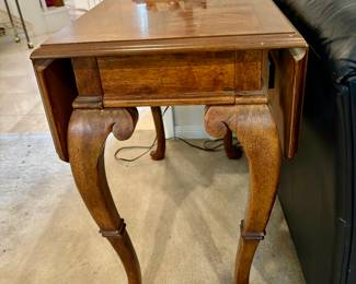 Drop Leaf Side Table