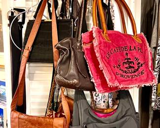 Handbags & accessories