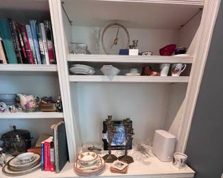 Decorative pieces for your mantle.