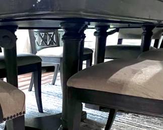 Breakfast room dining table detail