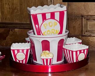 Popcorn ceramic decor