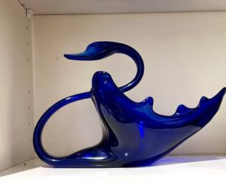 Blue swan glass