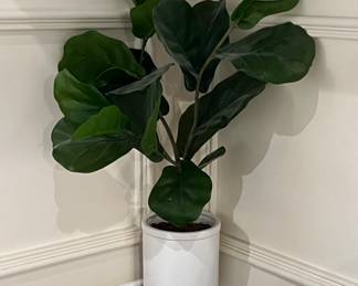 Faux small corner plants