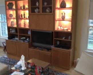 Lighted Cabinet set