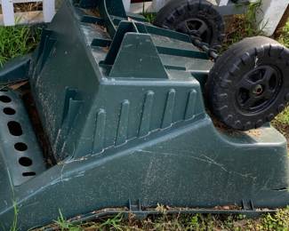 Utility cart / wheelbarrow