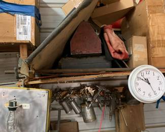 Toolbox, Lights, clocks, stops sign