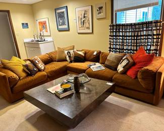Vintage Sectional, Laminate coffee table