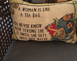 A very wise pillow