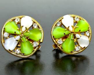 Vintage Hobé clip on earrings 