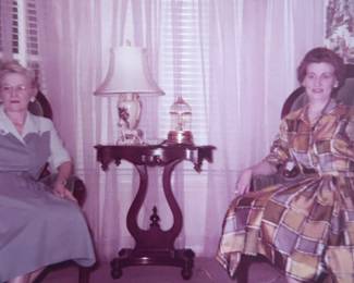 The same chairs and table in their previous home in Waco, Texas back in 1960