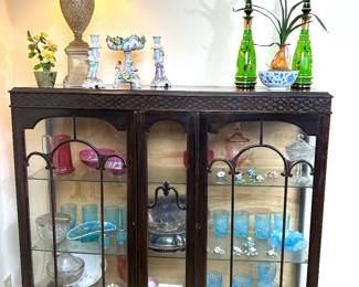Early 1900s Chippendale revival style display cabinet 