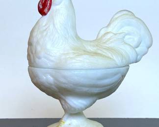 Vintage milk glass rooster 