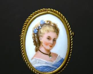 Limoges porcelain cameo