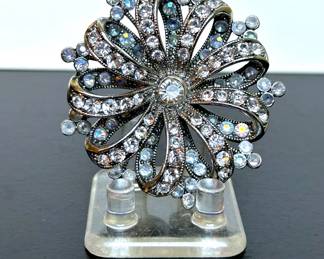 Vintage Liz Claiborne rhinestone brooch 