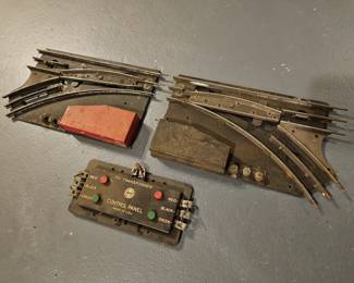 Vtg. Marx O Scale Switch Tracks Right & Left 
w/ Control Panel B15 