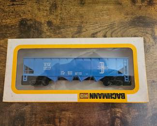 Vtg. Bachmann HO 0812 41’ Hopper Car Boston & Maine in Box !!