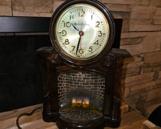 Master Crafters Antique w/fireplace #272 Clock!
