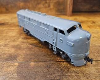 Vtg. Marx HO Diesel Locomotive Train Car Grey 