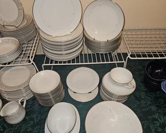 Noritake Whitebrook China 55pcs!
