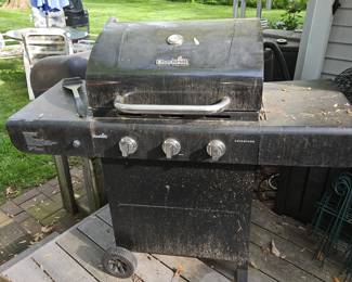 Char-Broil Advantage Grill!