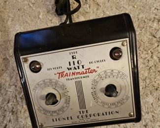 Vtg. Lionel Dual “TRAINmaster” Transformer 110 Watt Type R 115V 60 Cycles