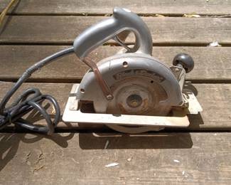 Black & Decker 7¼ Circular Saw #U-397 Needs Cord!
