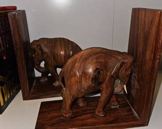 Vtg Burl Wood Carved Elephant Bookends!